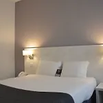 クロワゼット ホテル 3*