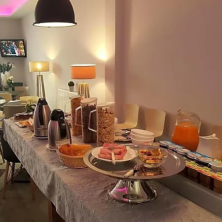 Hotel Croisette 3*